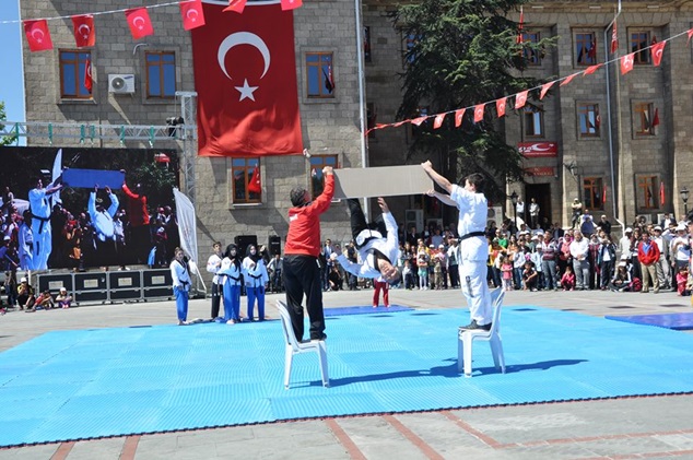 19 Mayıs Isparta - 002