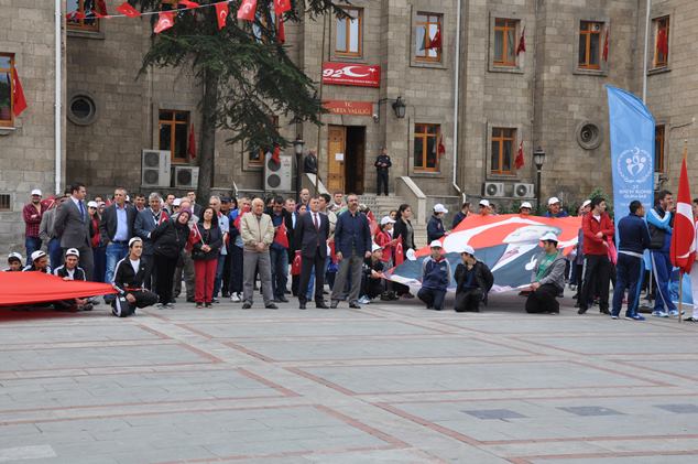 Gençlik Haftası Isparta Gazete32 -007