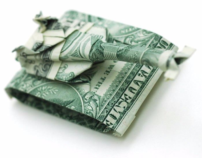 1_dolarla_fetocu_olmak_disinda_ne_yapilabilir_1480844981_8647