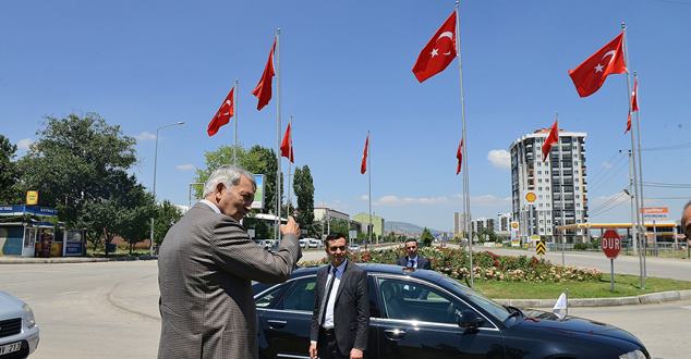 Türkiye’nin özellikle son dönemde çok zor bir süreçten geçtiğini söyleyen