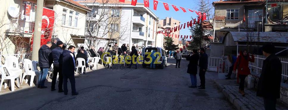 Terör örgütü PKK’nın bombalı saldırısında şehit olan polis Durmuş Öcal’ın