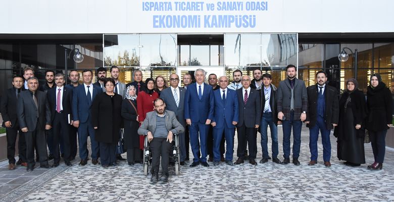 AK Parti Isparta Merkez İlçe Başkanı Parlak, ITSO Başkanı Başdeğirmen