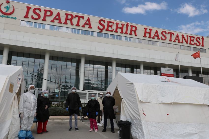 Isparta Şehir Hastanesi, fiziksel ve teknolojik imkanları, yoğun bakım ünite