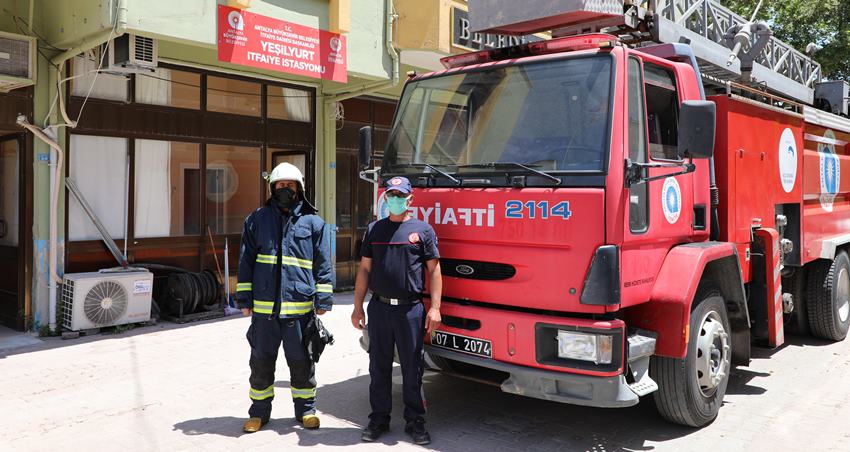 Isparta Belediye Başkanı ve MHP Belediye Başkan Adayı Yüksek Mimar