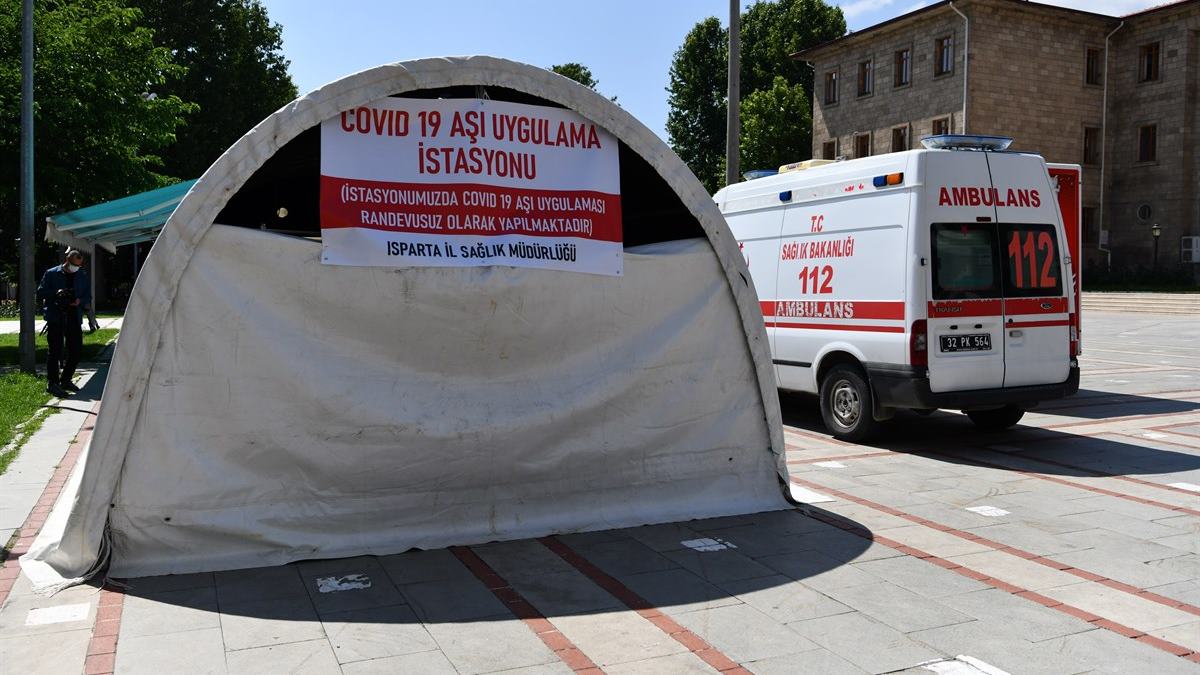 Isparta İl Sağlık Müdürlüğü Halk Sağlığı Hizmetleri Başkanlığı tarafından aşılama