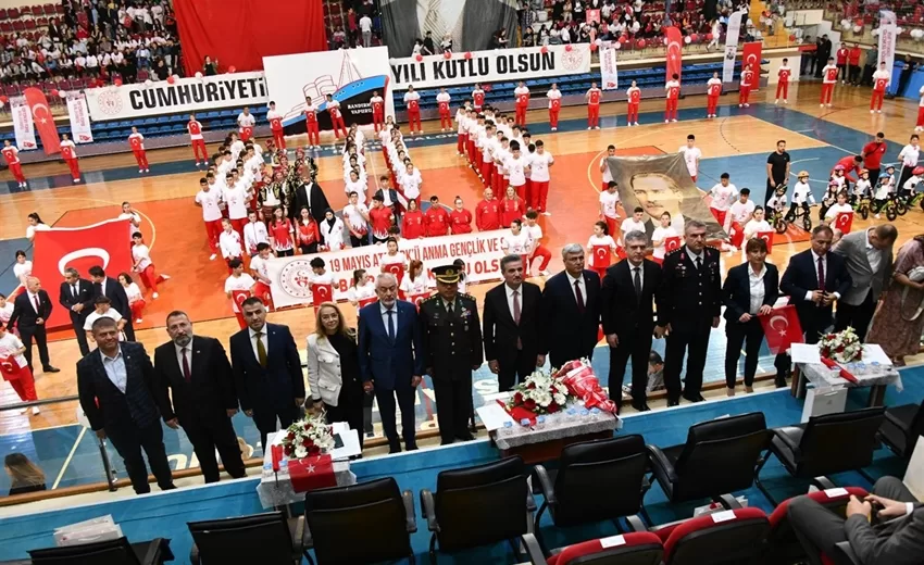 Gazi Mustafa Kemal Atatürk’ün, 19 Mayıs 1919’da Samsun’a çıkışıyla başlayan