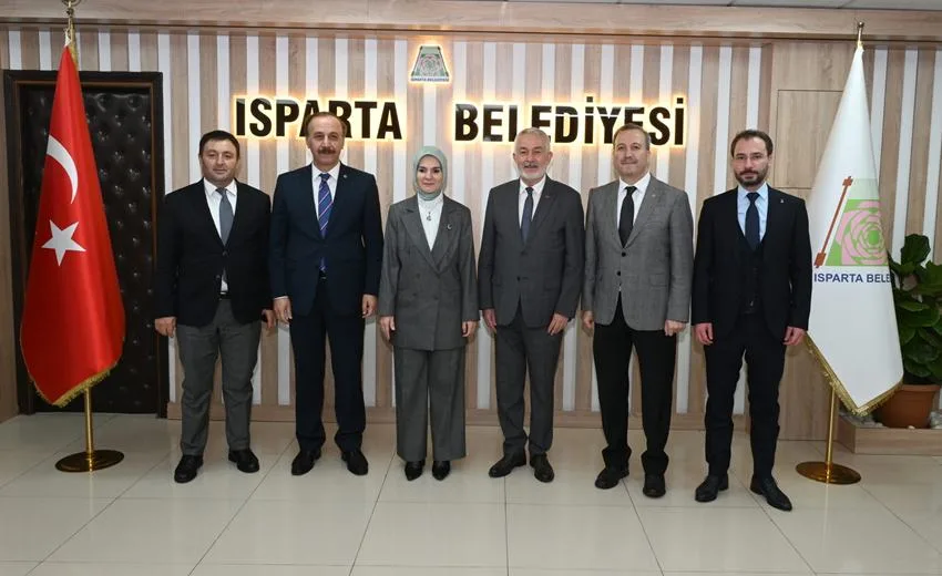 Aile ve Sosyal Hizmetler Bakanı Mahinur Özdemir Göktaş, Isparta Belediye